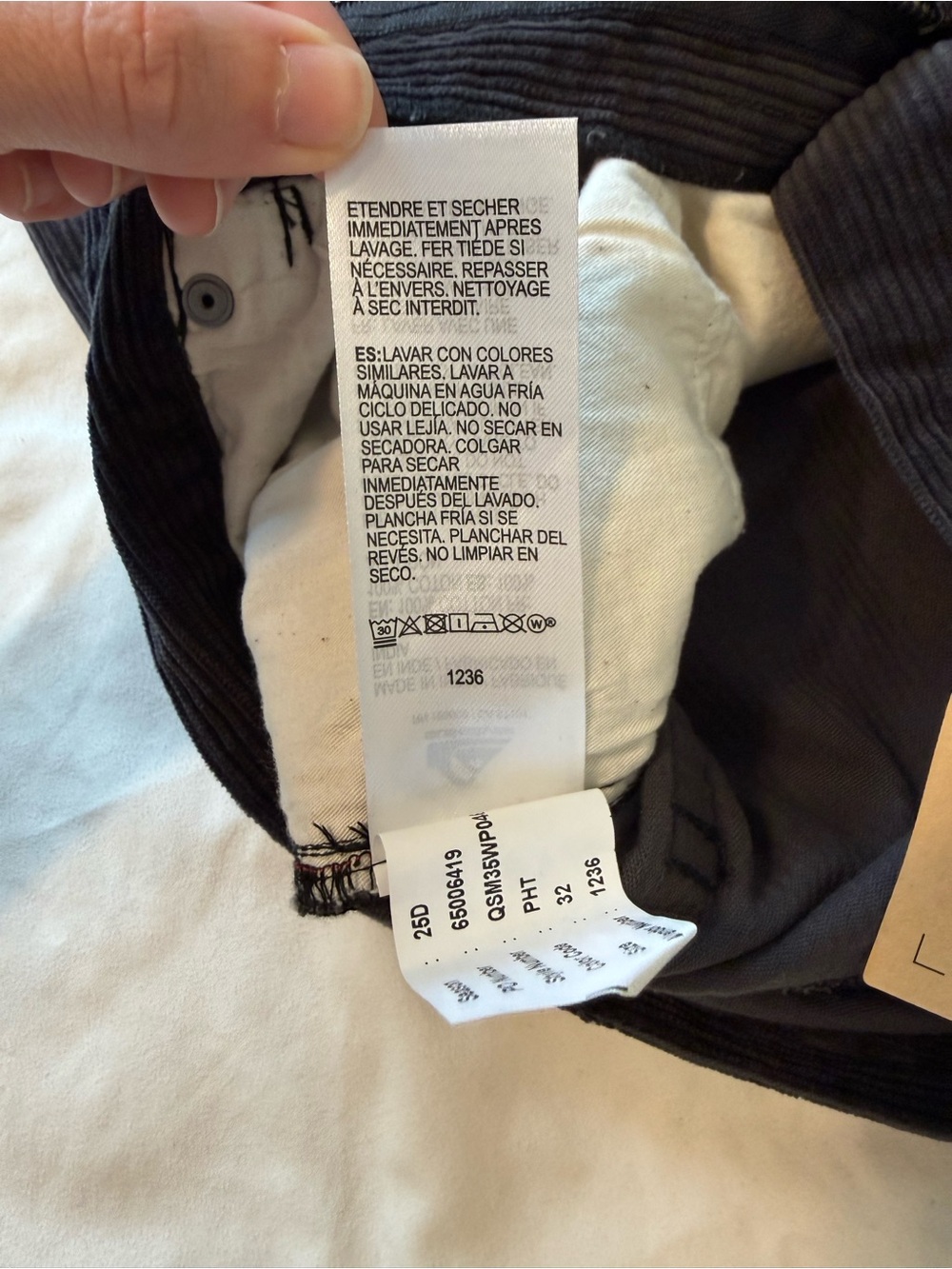 NWT Quicksilver Landers Cord Pants Regular Fit Corduroy 5-Pocket Black Men’s 32 - Picture 13 of 14